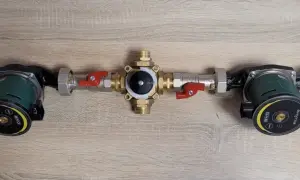 Sprzęgło hydrauliczne czy zawór czterodrogowy - co wybrać do instalacji?