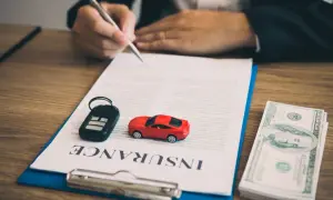 Ile kosztuje ubezpieczenie samochodu elektrycznego? Poznaj zaskakujące ceny