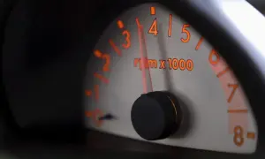Jak podłączyć obrotomierz do alternatora - uniknij błędów w instalacji