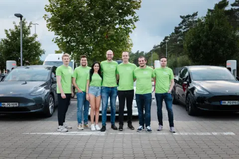 Jak kupić Teslę - krok po kroku do wymarzonego samochodu elektrycznego