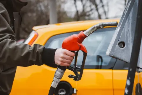 Ile waży 1 litr LPG? Odkryj zaskakujące różnice w wadze