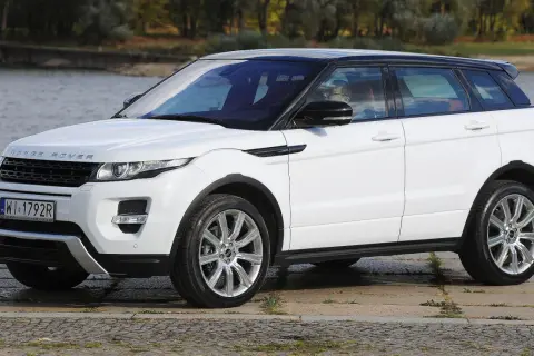 Range Rover Evoque – jaki silnik wybrać, aby zaoszczędzić na paliwie?