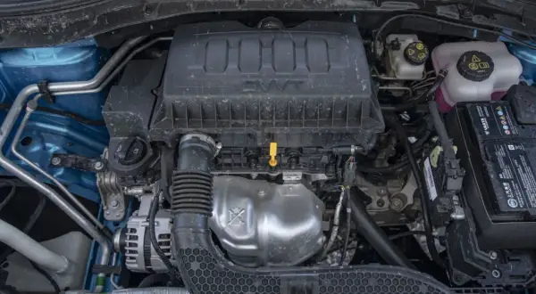 Silnik 1.5 VVT-i 125 KM. Opinie o tym silniku są pozytywne, ceniony za niezawodność i oszczędność.
