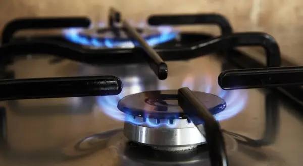 Ile waży LPG? Kluczowe informacje o wadze gazu w litrach