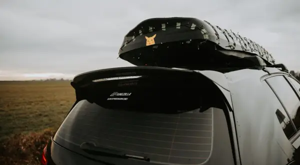 Jak zorganizować bagażnik dachowy na wyprawę 4x4?
