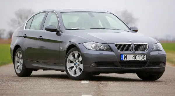 BMW E90 jaki silnik wybrać, aby uniknąć problemów z eksploatacją?