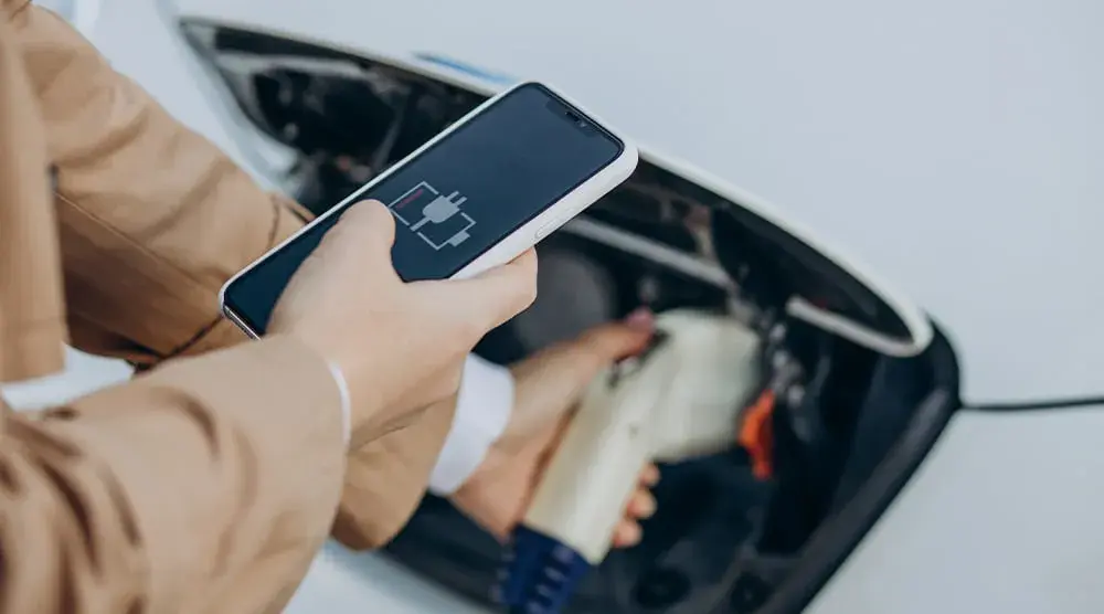 Ile prądu pobiera ładowanie samochodu elektrycznego? Sprawdź, ile to kosztuje