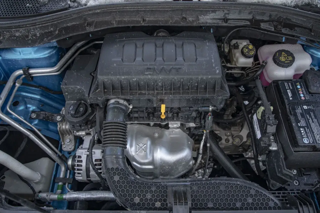 Silnik 1.5 VVT-i 125 KM. Opinie o tym silniku są pozytywne, ceniony za niezawodność i oszczędność.