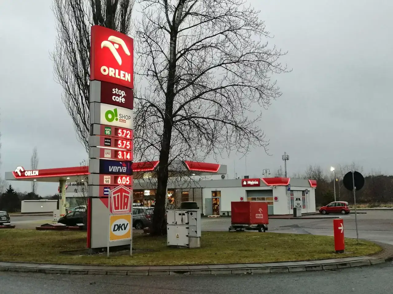 Na Orlenie aktualne ceny gazu LPG to 3.14 zł. Obok widnieją ceny benzyny i diesla.