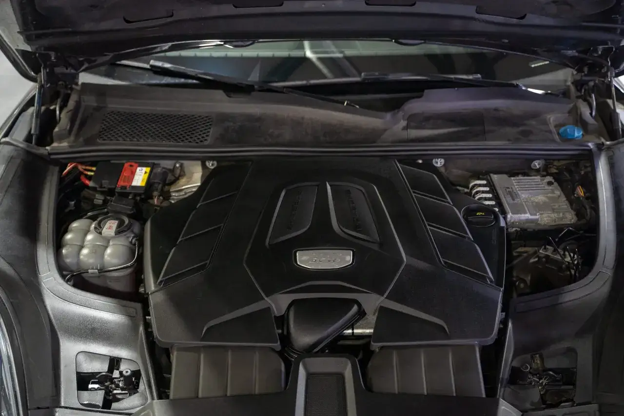 Zdjęcie Porsche Cayenne jaki silnik do LPG - wybierz najlepszą opcję i oszczędzaj