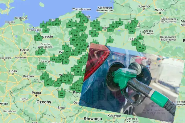 Mapa Polski z zaznaczonymi stacjami paliw CNG. Tankowanie samochodu na tle mapy.