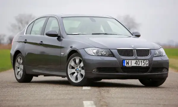 BMW E90 jaki silnik wybrać, aby uniknąć problemów z eksploatacją?